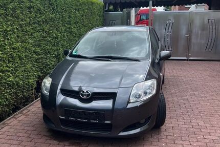 Toyota Auris 239.000 km 1.999 € Beckum 59269