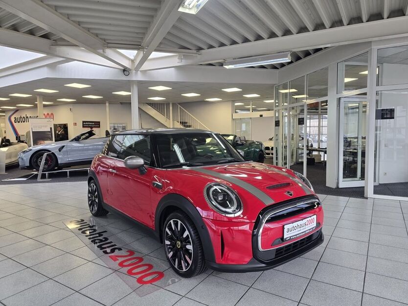 Cooper SE