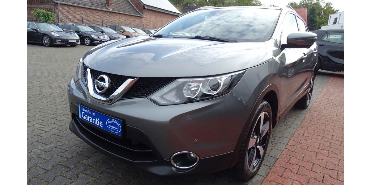 Nissan Qashqai 71.000 km 12.300 € Hamm 59073