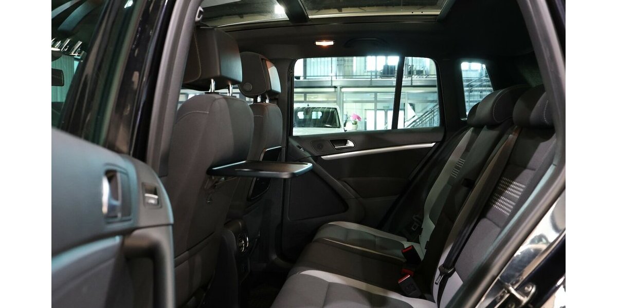 VW Tiguan 2.0 TDI LIFE-PLUS 1.HAND, PANORAMA, XENON 90.000 km 13.777 &euro; Hamm 59077