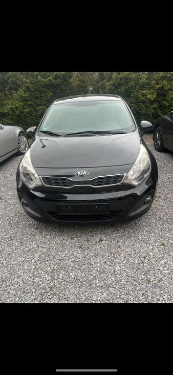 Kia Rio 109.500 km 5.800 € Menden 58708
