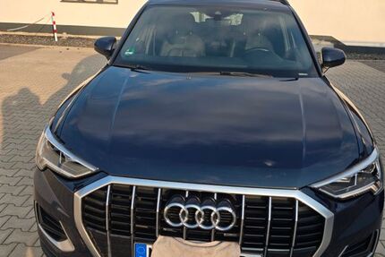 Audi Q3 90.000 km 22.900 &euro; Menden 58710