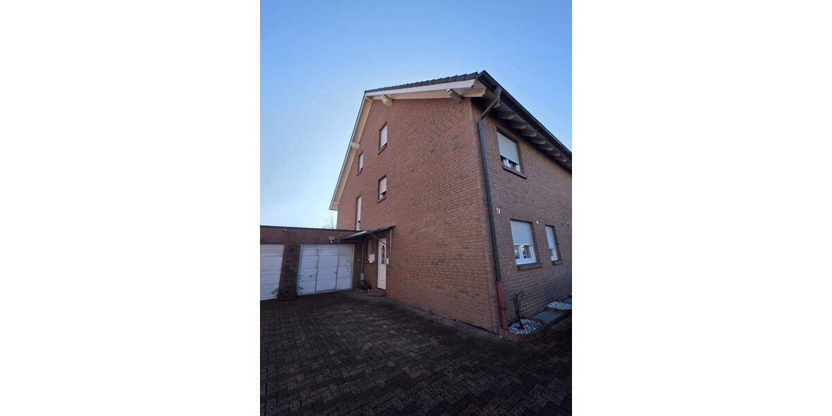 Doppelhaushälfte Lünen Alstedde - 6 Zimmer, 160 m&sup2;, 1.800&euro; | Angebot:25285844