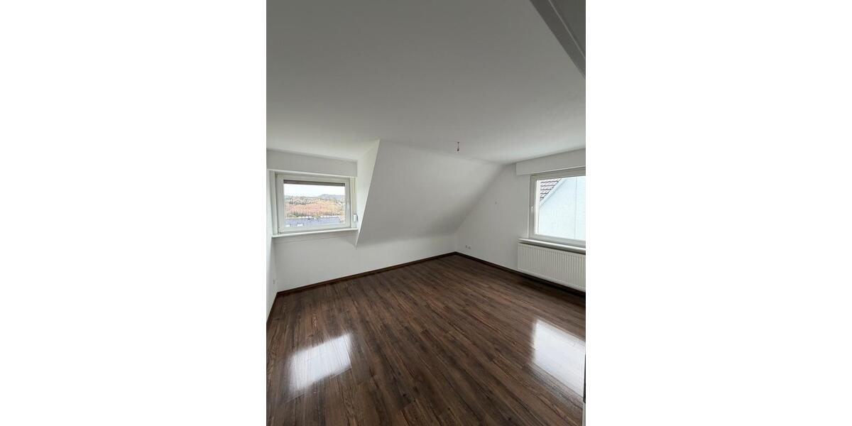 Dachgeschoßwohnung Menden (Sauerland) Berkenhofskamp - 3 Zimmer, 55 m&sup2;, 550&euro; | Angebot:25979605