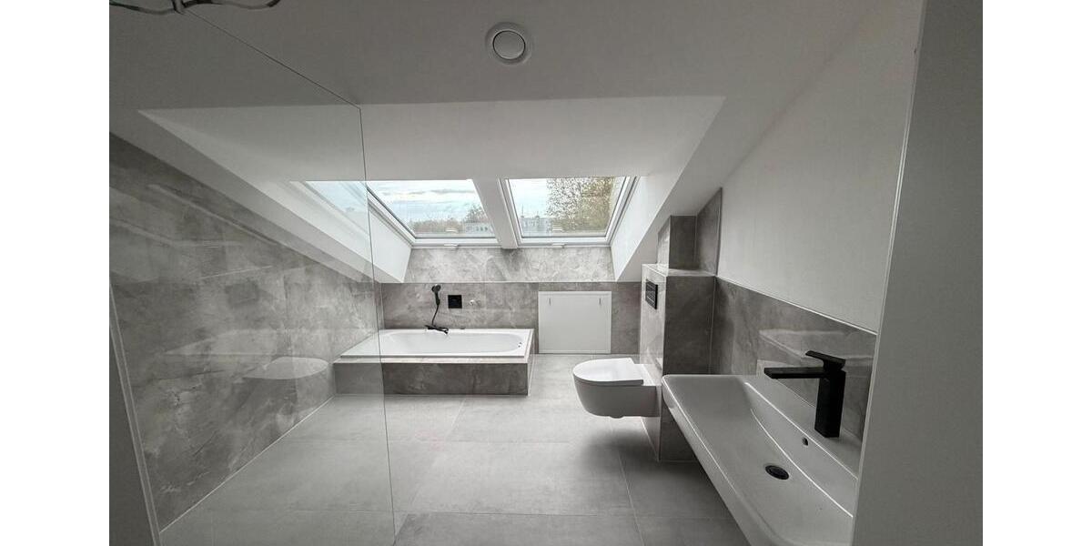 Dachgeschoßwohnung Ahlen - 4 Zimmer, 153 m&sup2;, 1.800&euro; | Angebot:24815718