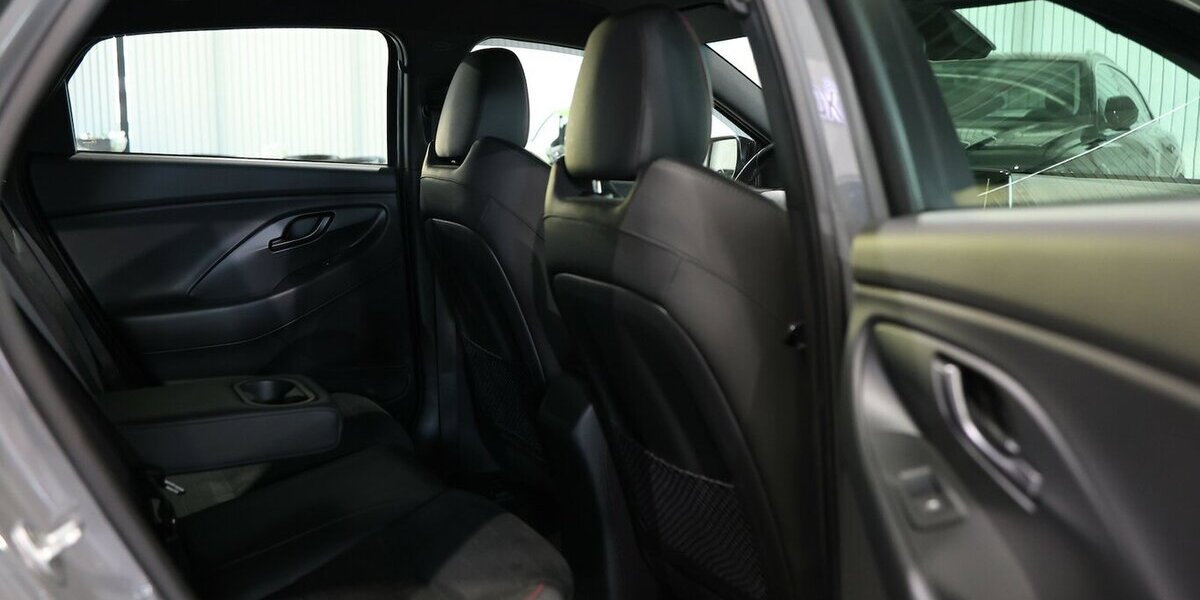 Hyundai i30 FASTBACK 2.0 T-GDI N PERFORMANCE / LED / 138.000 km 17.991 &euro; Hamm 59077
