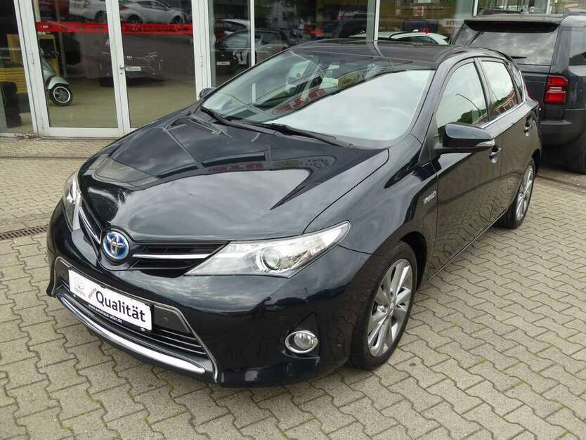 Auris