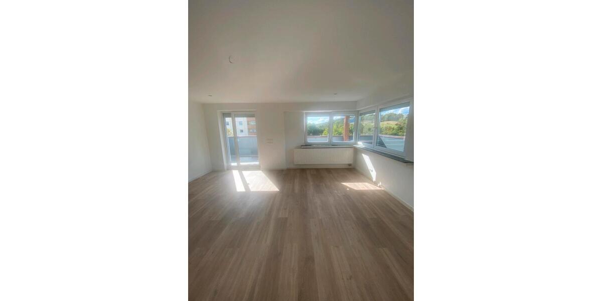 Dachgeschoßwohnung Arnsberg Holzen - 3 Zimmer, 85 m&sup2;, 807&euro; | Angebot:25882195