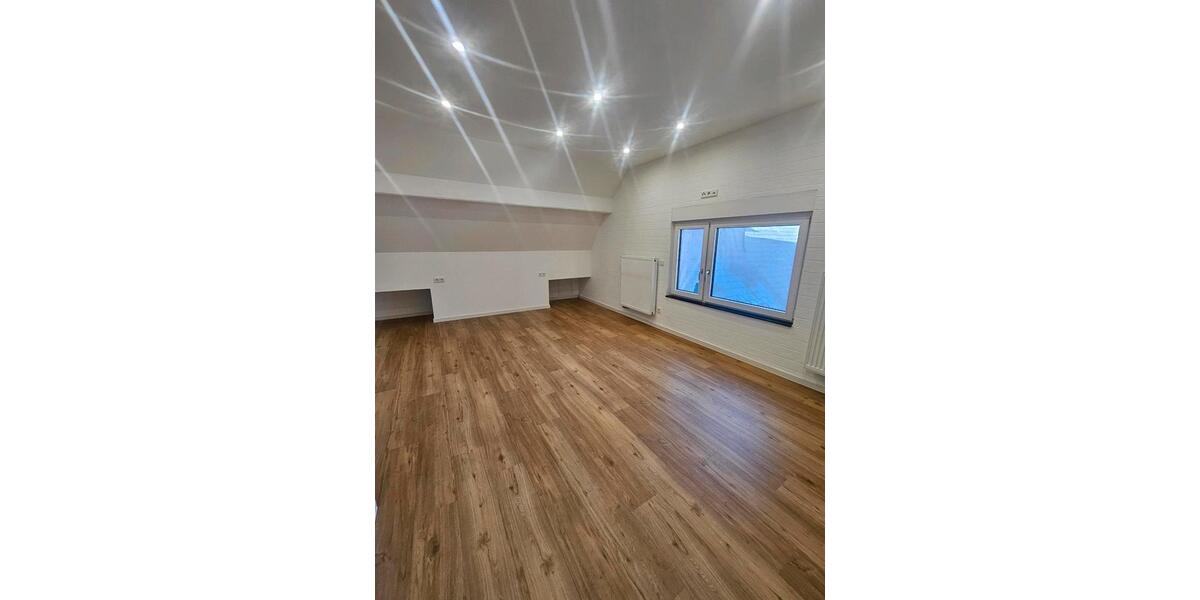 Dachgeschoßwohnung Ahlen Dolberg - 1 Zimmer, 120 m&sup2;, 990&euro; | Angebot:24572573