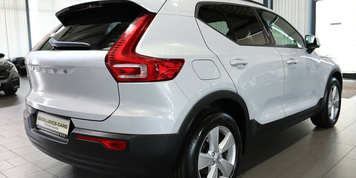 Volvo XC40 BUSINESS / VIRTUAL+NAVI+KAMERA / MATRIX 157.000 km 17.991 &euro; Hamm 59077