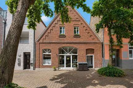 Haus Werne - 8 Zimmer, 343 m&sup2;, 598.000&euro; | Angebot:27152277