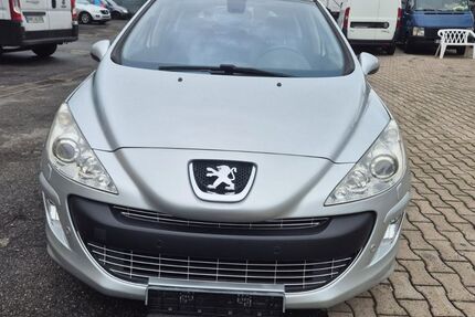 Peugeot 308 141.214 km 4.490 € Hamm 59067