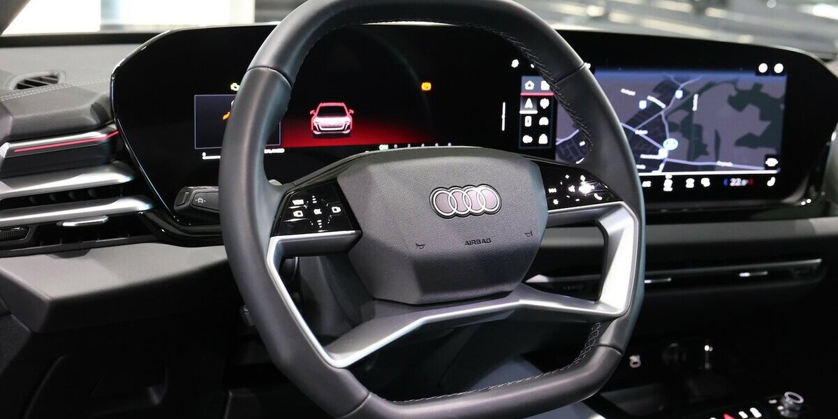 Audi A5 Avant TFSI TECH-PLUS / TOLLES FAHRZEUG / 11.000 km 42.444 &euro; Hamm 59077