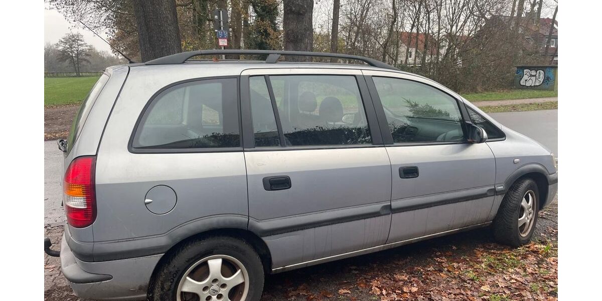Opel Zafira 222.000 km 1.900 &euro; Bönen 59199