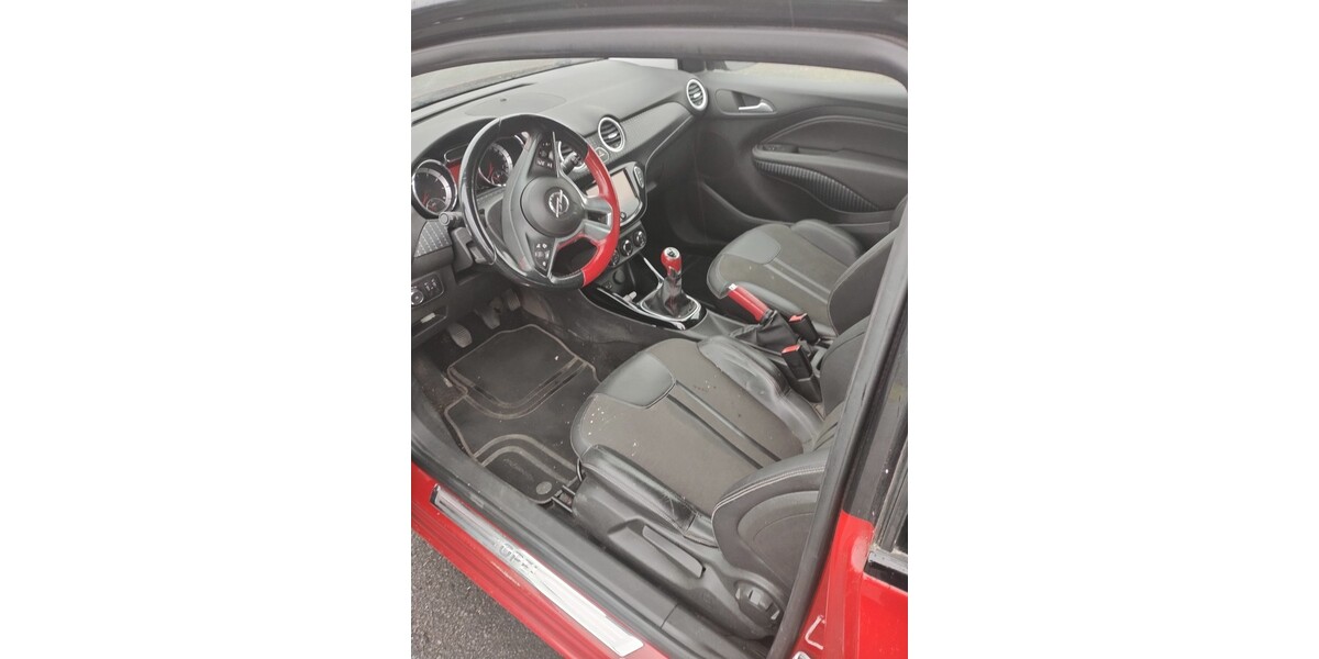 Opel Adam 127.000 km 5.100 &euro; Hamm 59065