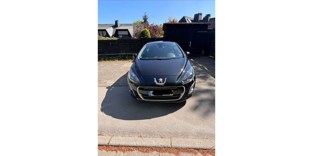 Peugeot 308 144.000 km 8.500 &euro; Menden 58706