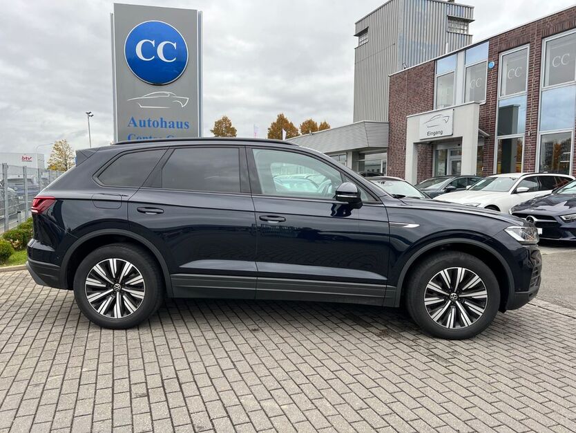 VW Touareg 155.380 km 37.750 € Werl 59457