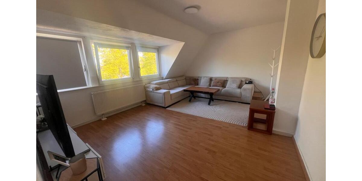 Dachgeschoßwohnung Hamm Braam-Ostwennemar - 3 Zimmer, 64 m&sup2;, 650&euro; | Angebot:26326081