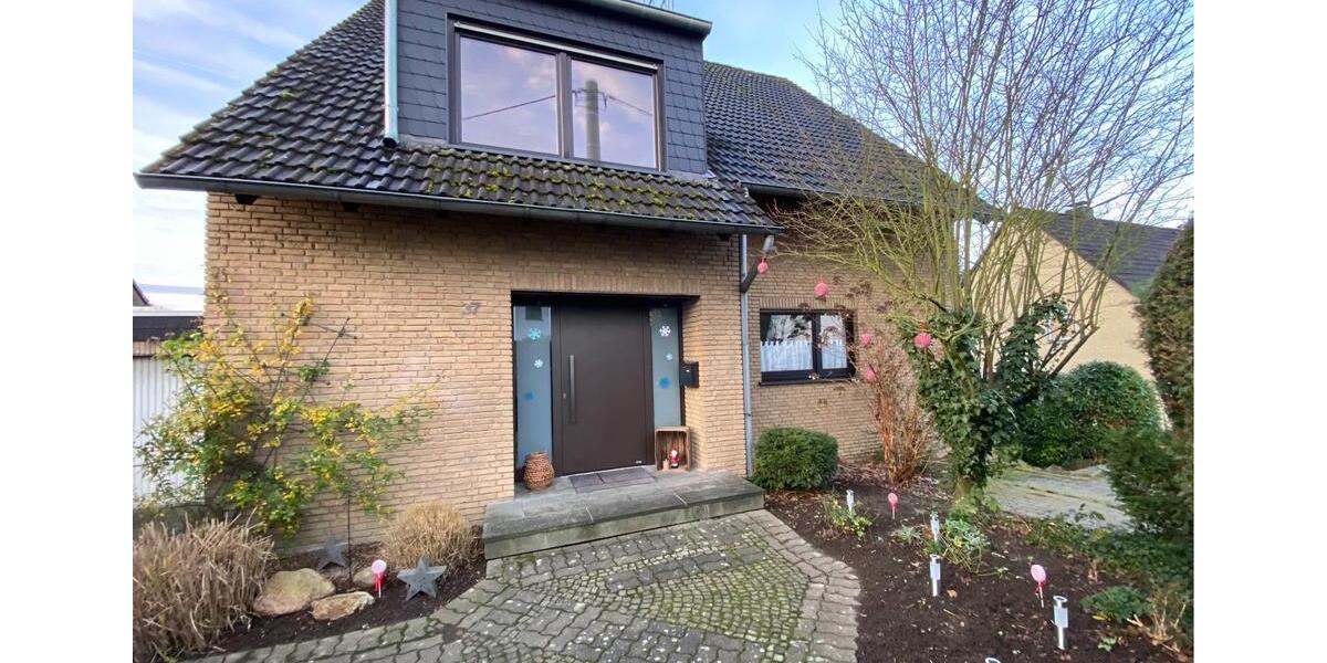 Modern renoviertes Einfamilienhaus mit Einliegerwohnung zimmer