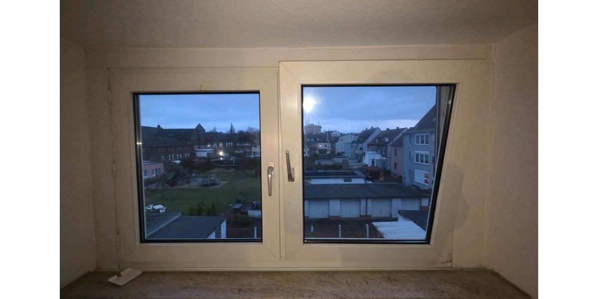 35 Zimmer 60qm Dachgeschoss Wohnung 3 zimmer