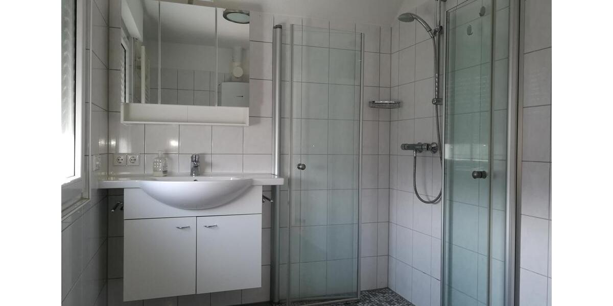 Dachgeschoßwohnung Wickede (Ruhr) - 3 Zimmer, 75 m&sup2;, 550&euro; | Angebot:26373562