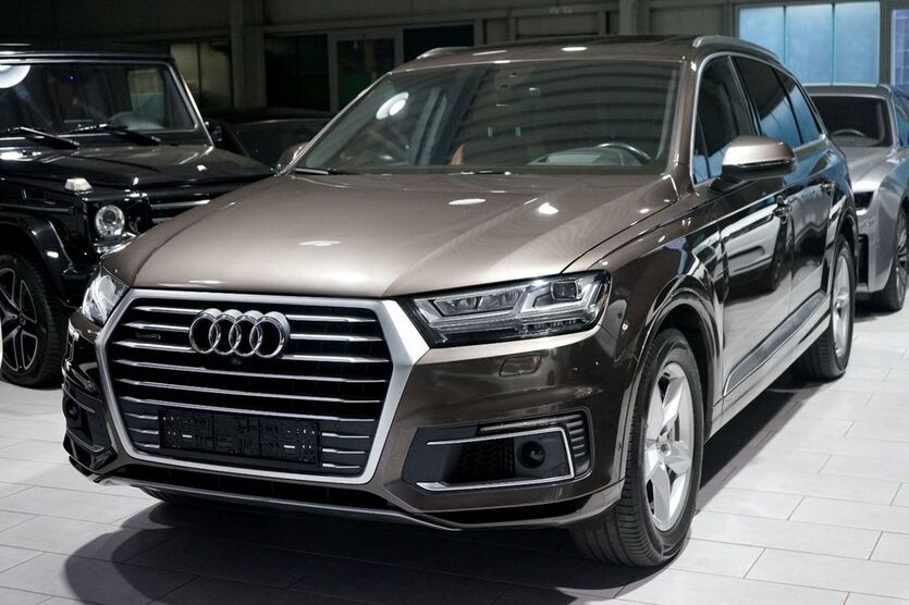 Audi Q7 132.000 km 38.888 € Dortmund 44269