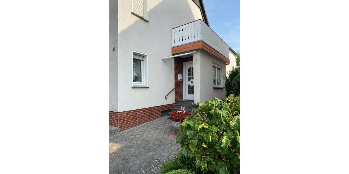 Einfamilienhaus Ense - 8 Zimmer, 208 m&sup2;, 285.000&euro; | Angebot:27226494