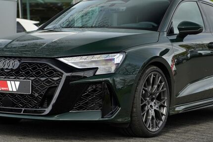 Audi RS3 2.000 km 85.900 &euro; Neubeckum 59269