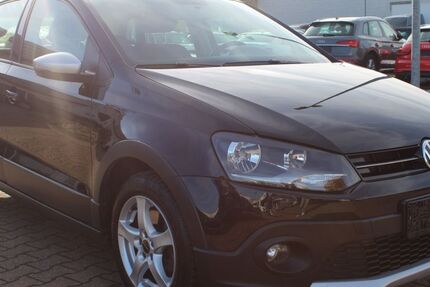 VW Polo 94.117 km 9.870 &euro; Lünen 44536