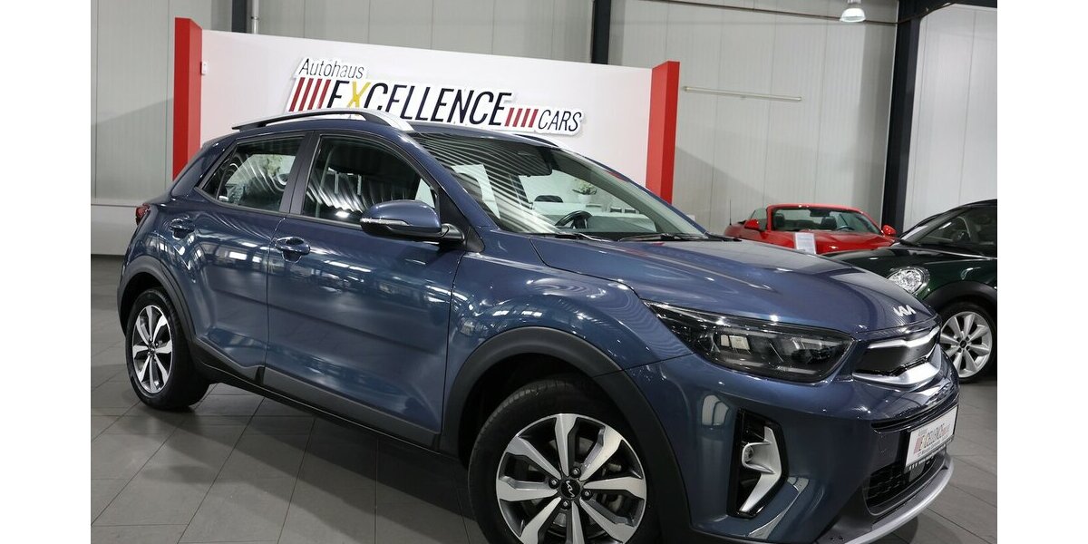 Kia Stonic 1.0 T-GDI DCT VISION AUTOMATIK / LED, AHK 30.000 km 17.991 &euro; Hamm 59077