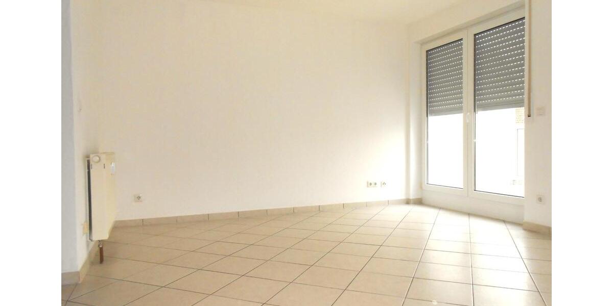 Großzügig geschnittene 3-Zimmer-Wohnung, zwei Ebenen, Balkon 3 zimmer