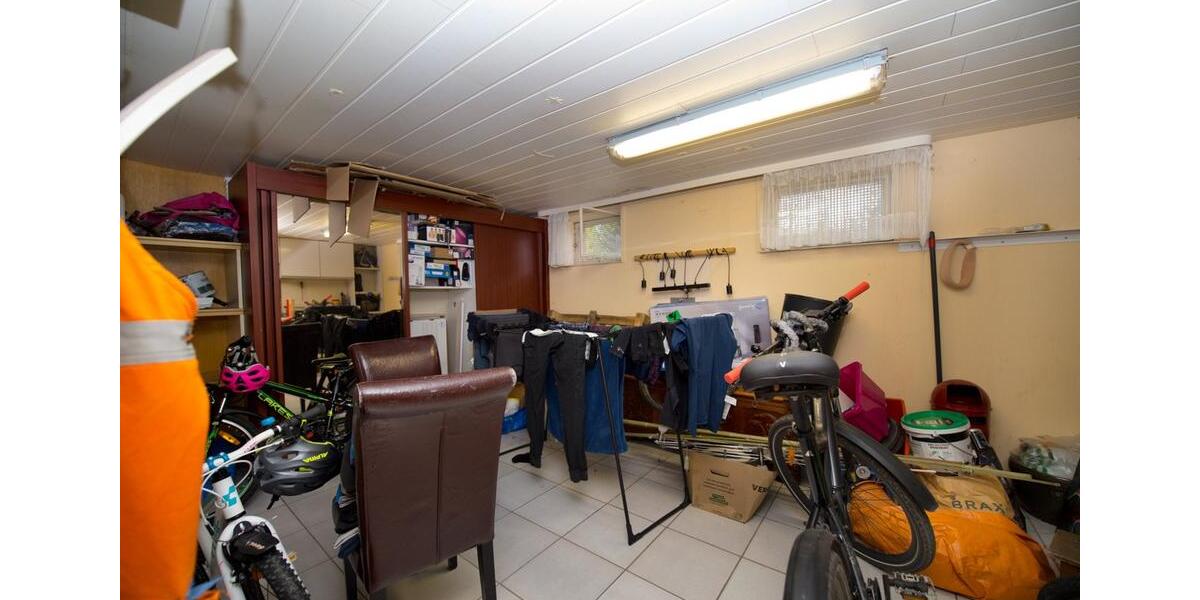 ETW 3 Zimmer Werries 77qm 2.OG Balkon 3 zimmer