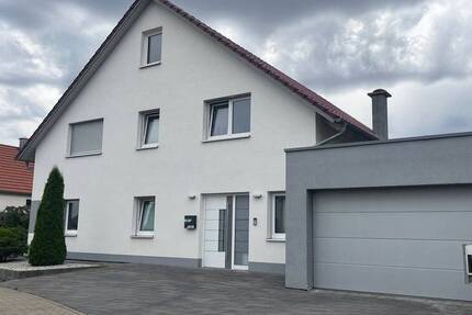 Modernes Familienhaus in Toplage auf der Eselshöhe