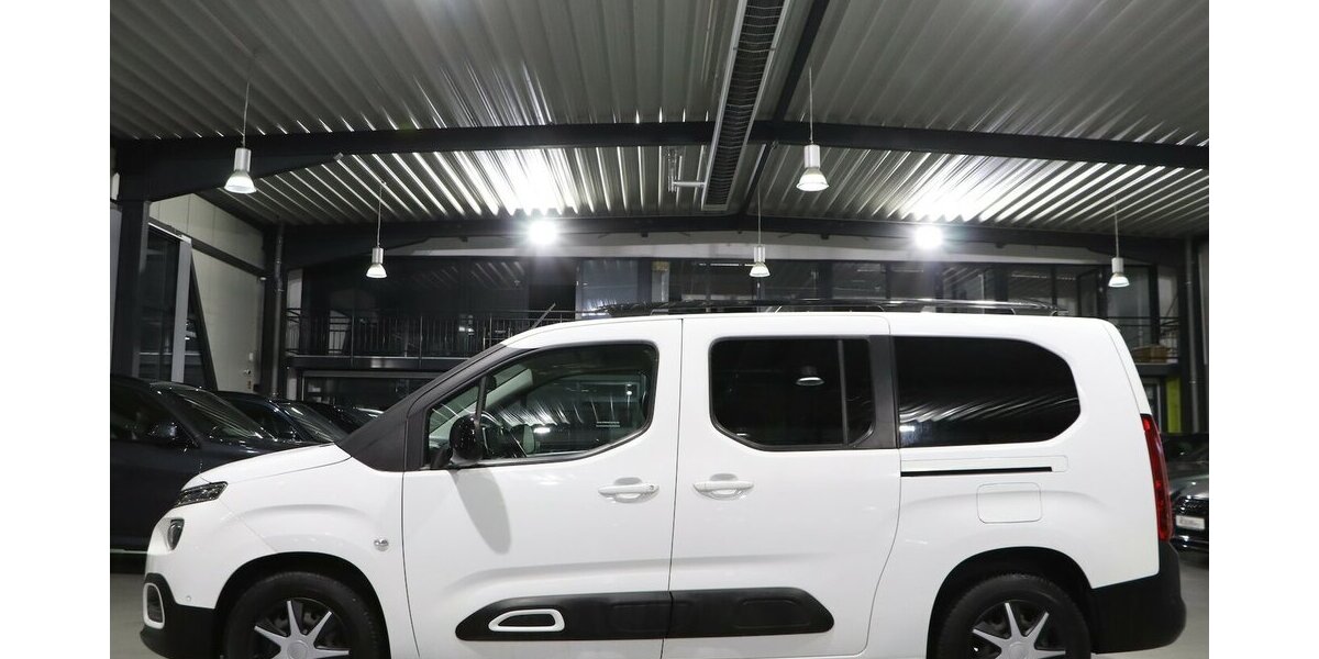 Citroen Berlingo 130 BLUE-HDI SHINE-XL 5-SITZER, 1.HAND 148.000 km 14.991 &euro; Hamm 59077