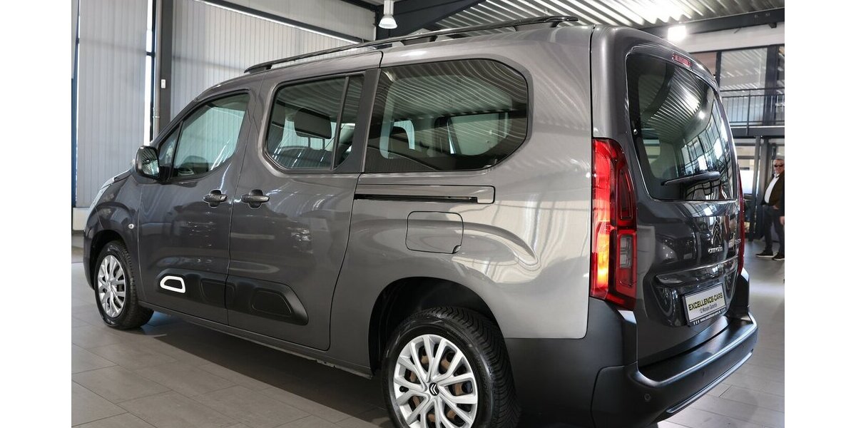 Citroen Berlingo 1.5 BLUE-HDI FEEL XL130 / 7-SITZER / 136.000 km 15.111 &euro; Hamm 59077