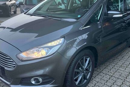 Ford S-Max 215.000 km 11.500 € Münster 48163
