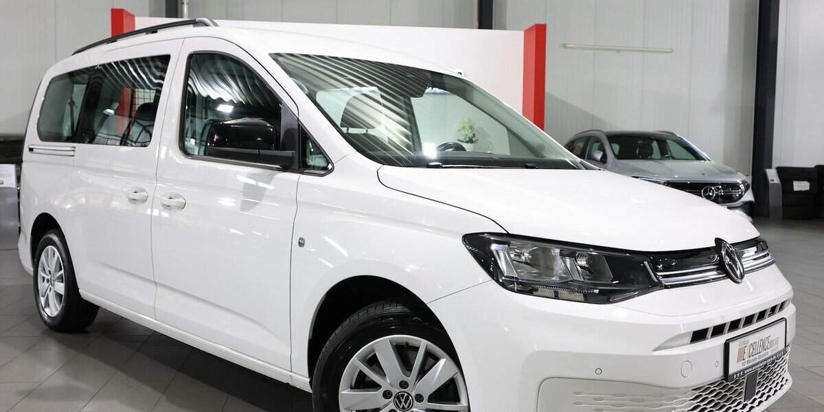 VW Caddy Maxi KOMBI 2.0 TDI 4M LIFE IQ ALLRAD OPTIK 95.000 km 28.221 &euro; Hamm 59077