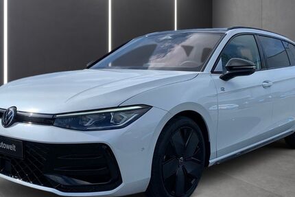 VW Passat 2.500 km 49.990 &euro; Werl 59457