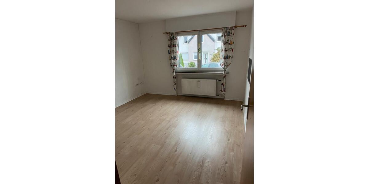 Haus mit großem Grundstück - sofort einziehen - ohne Provision zimmer