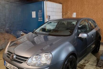 VW Golf 190.000 km 1.700 &euro; Ahlen 59229