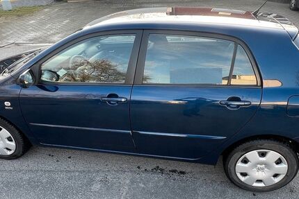 Toyota Corolla 207.745 km 2.990 &euro; Ahlen 59227