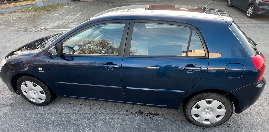 Toyota Corolla 207.745 km 2.990 &euro; Ahlen 59227