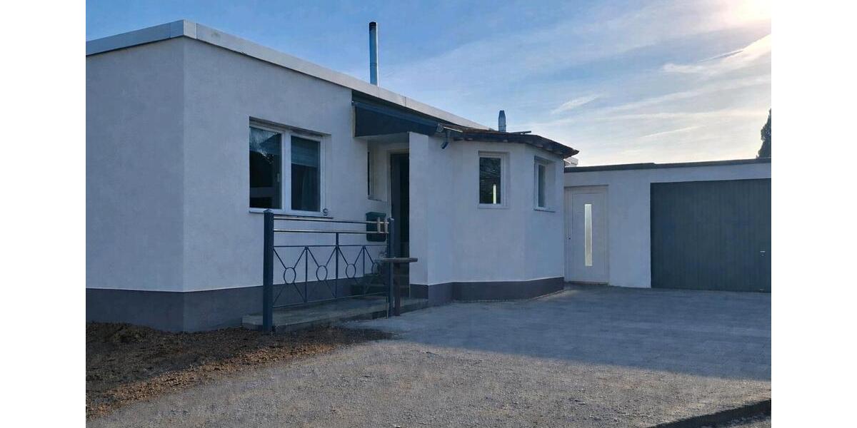 Einfamilienhaus (Bungalow) mit großem Grundstück in Werl 5 zimmer
