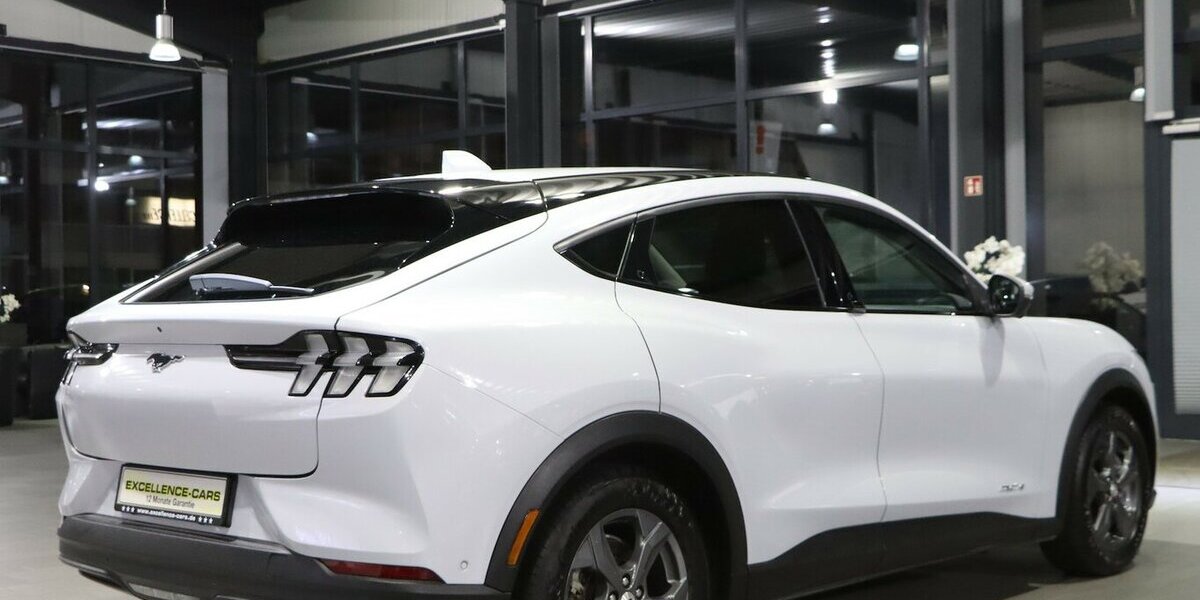 Ford Mustang Mach-E VIRTUAL+360°+NAVI+ / AHK 50.000 km 25.999 &euro; Hamm 59077