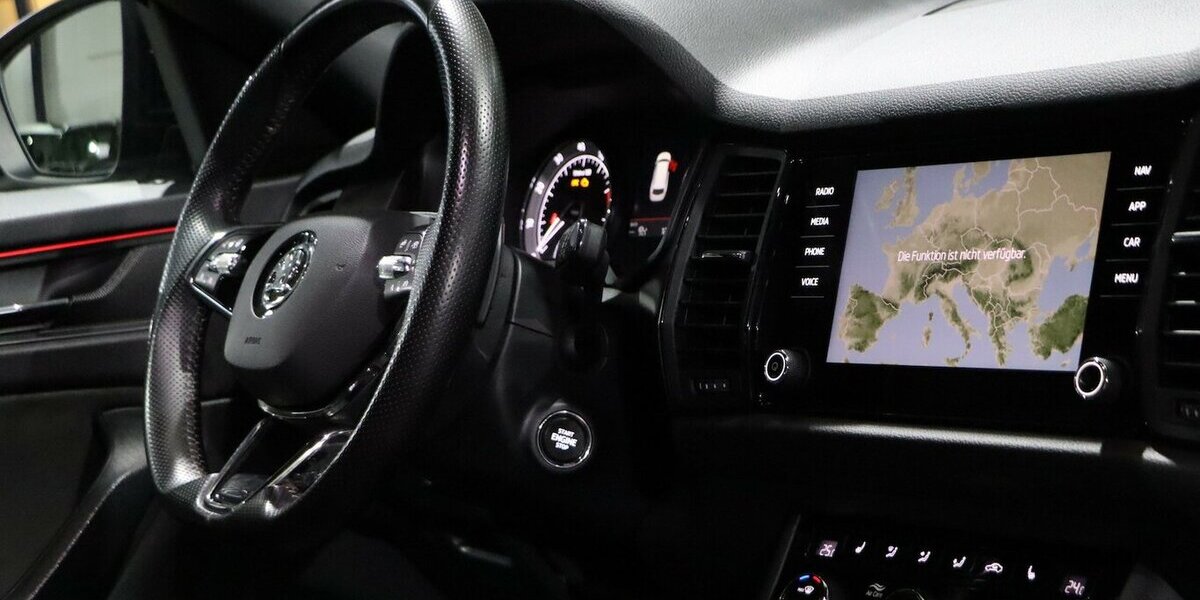 Skoda Kodiaq 1.5 TSI DSG SPORTLINE BLACK / PANORAMA / 120.000 km 25.444 &euro; Hamm 59077