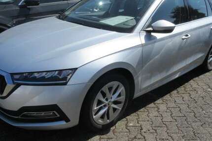 Skoda Octavia Style 2.0 TDI DSG NAVI GRA LED ALU APS SIT