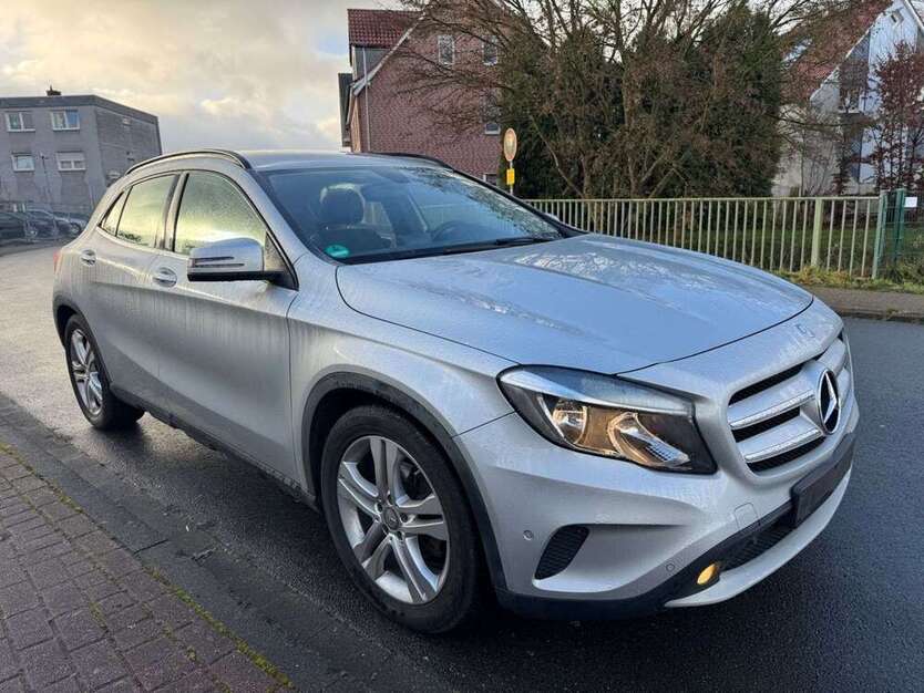 GLA 220