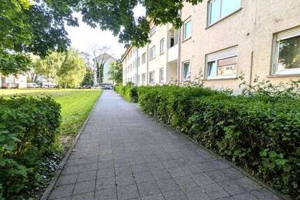 Haus zum Kaufen in Karlsruhe 1.190.000 € 395 m²