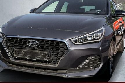 Hyundai i30 90.887 km 13.990 &euro; Hamm 59067