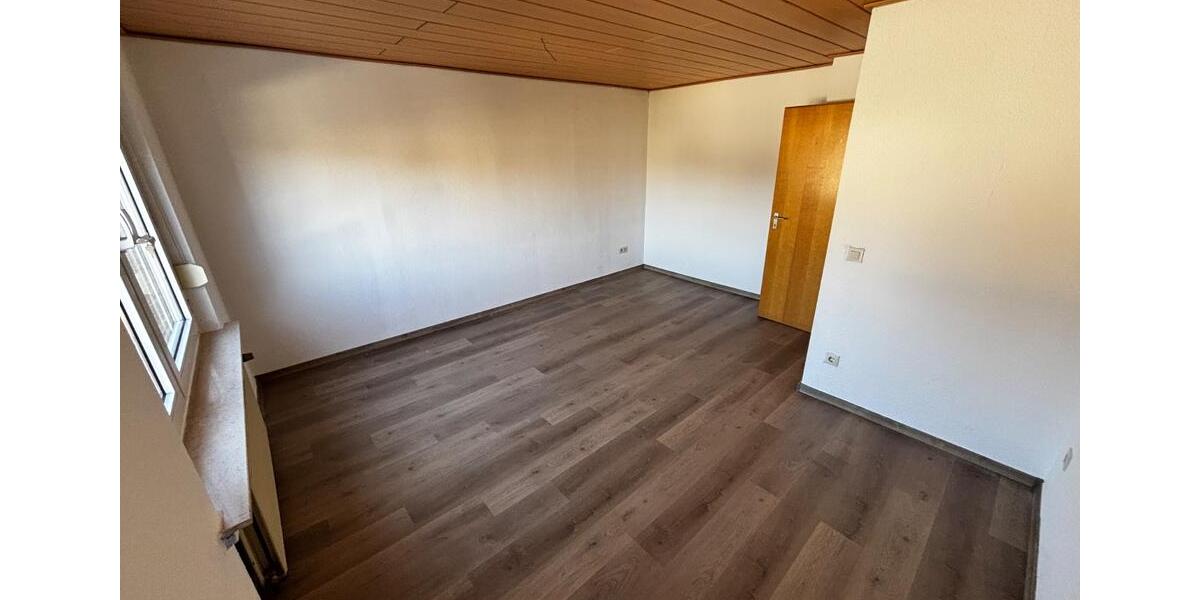 Reihenhaus Ahlen Dolberg - 4 Zimmer, 140 m&sup2;, 1.250&euro; | Angebot:25647272